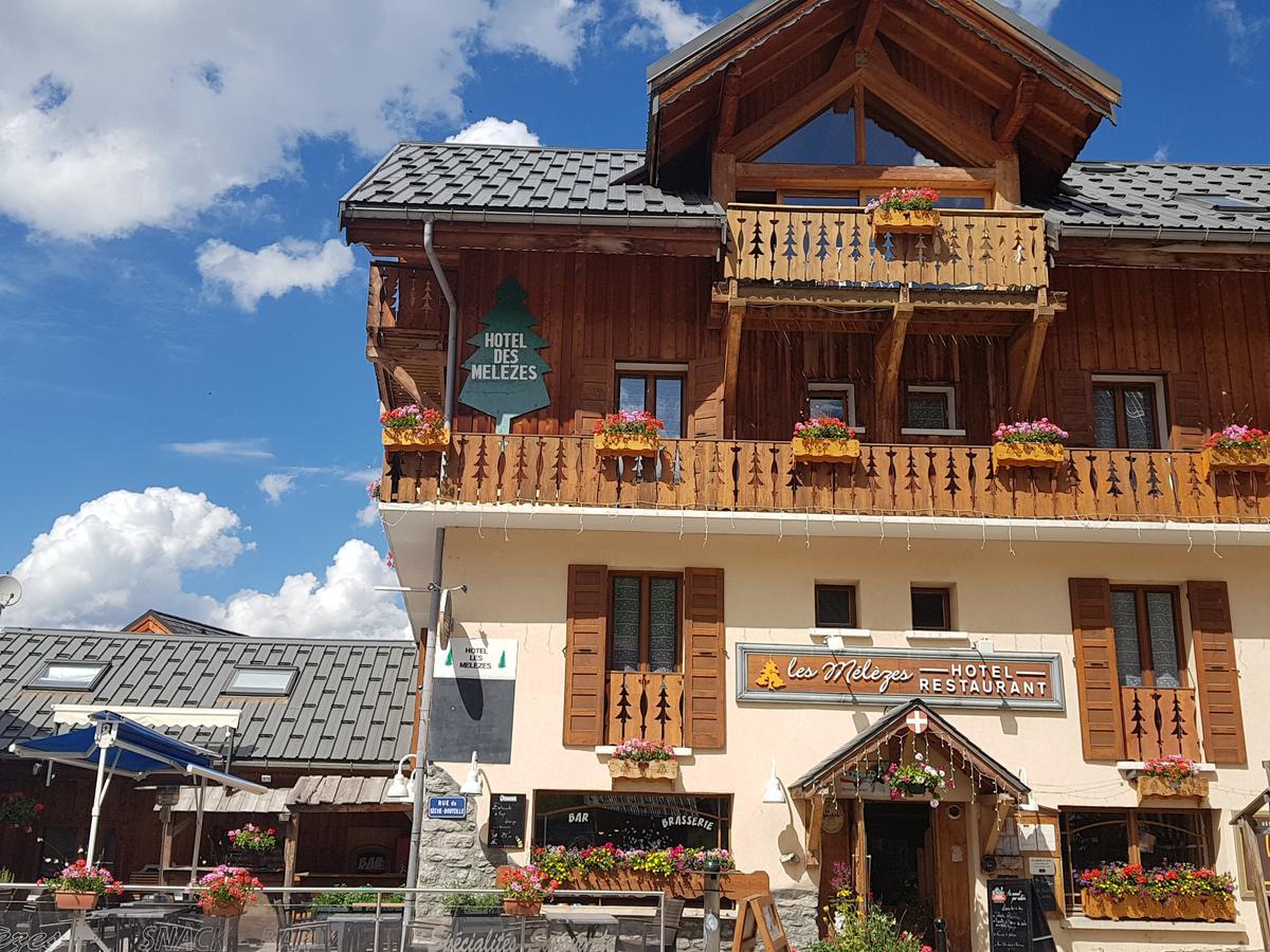 Hotel-Chalet Les Melezes Valloire Exterior photo